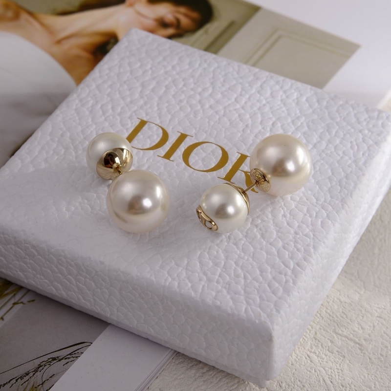 ch**an D*or earrings